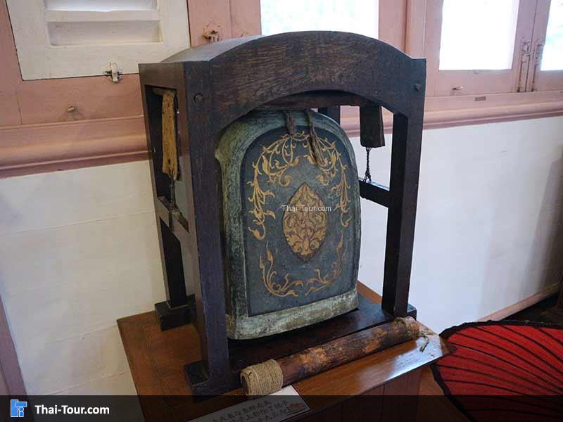 หีบโบราณ