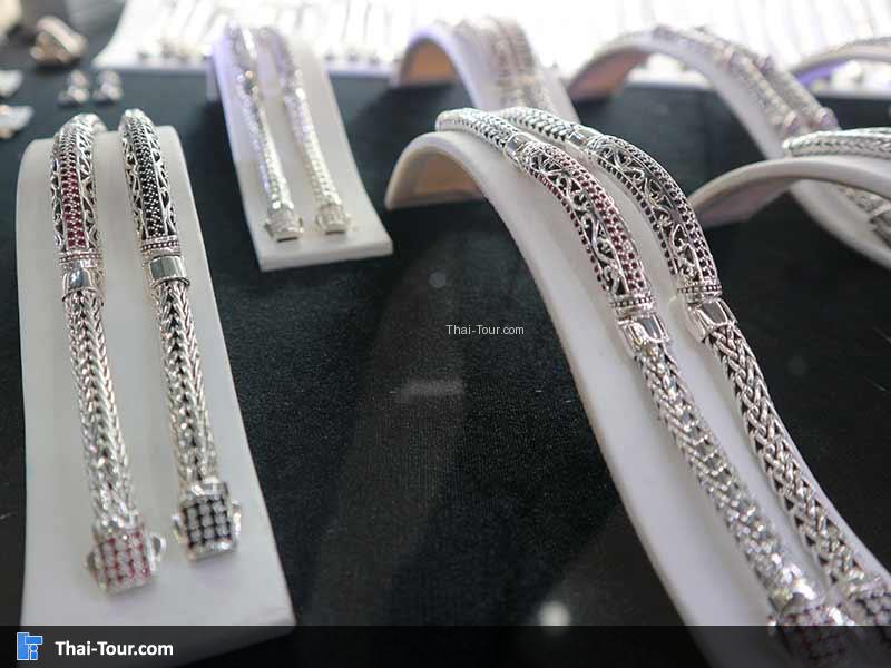 สร้อยข้อมือ