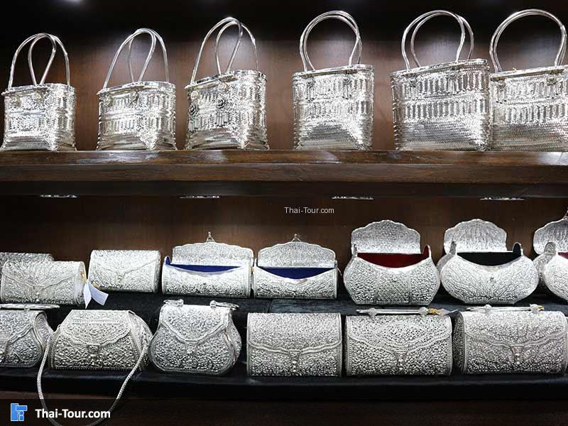 กระเป๋าถือ ลายสวยๆ