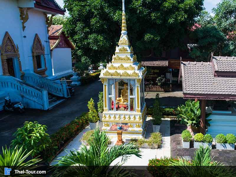 มณฑปครูบาอินผ่อง วิสารโท อดีตเจ้าอาวาสวัดพระเกิด