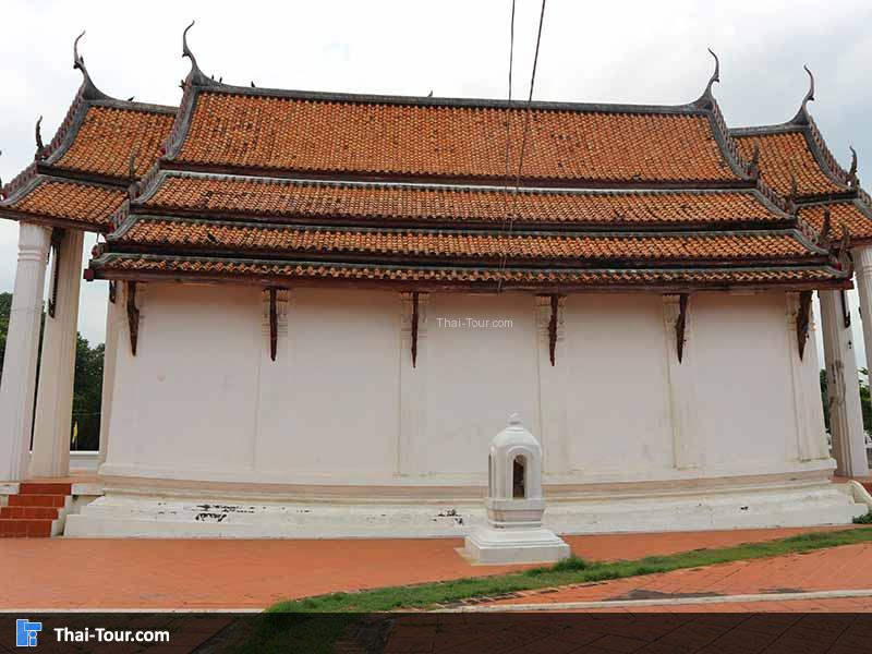 พระอุโบสถ-มหาอุต
