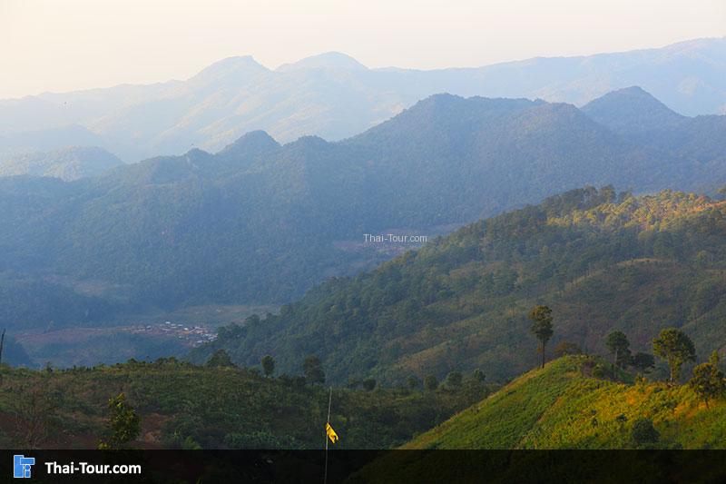แนวสันเขากึ้นพรหมแดนไทย-เมียนมา
