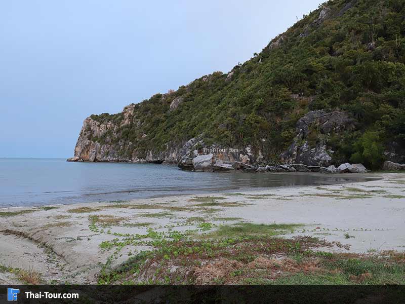 บรรยากาศก่อนที่พระอาทิตย์จะตกดิน