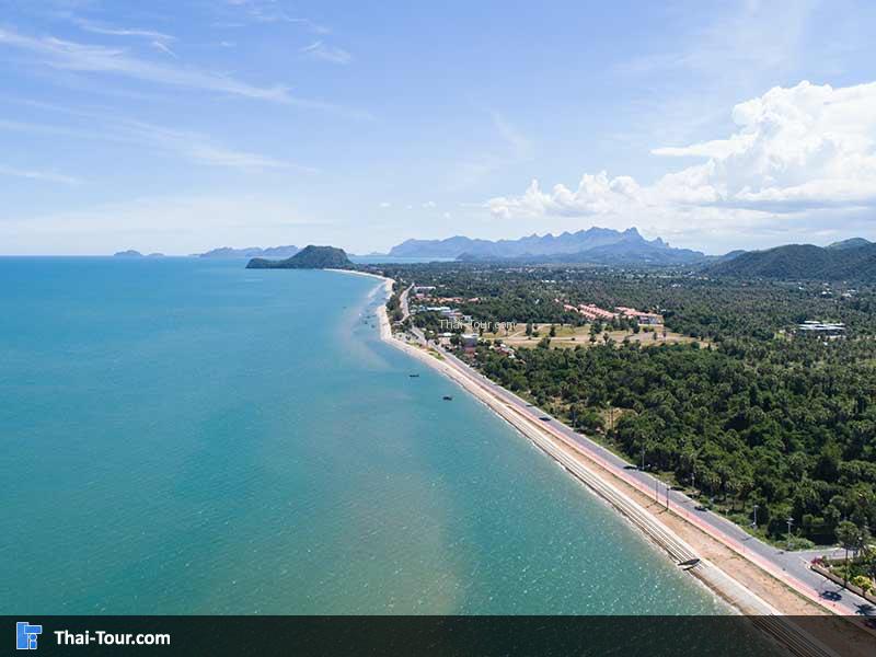 บรรยากาศริมทะเล