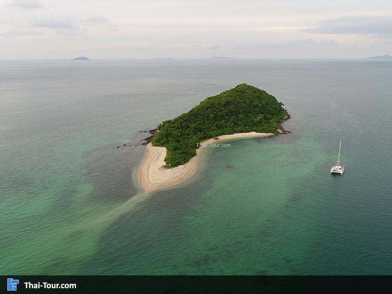 บรรยากาศ วิวสวยๆ มองเห็นน้ำทะเล