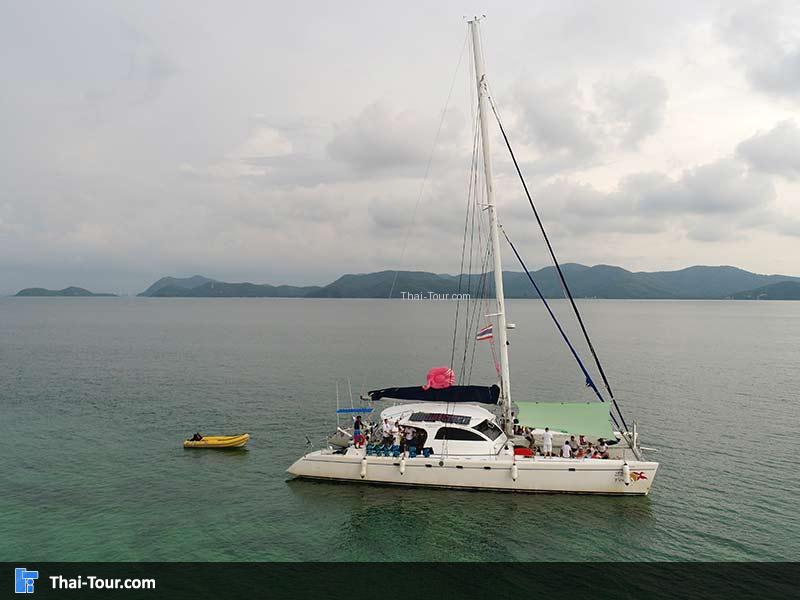 เกาะครามน้อย เดินทาง ชั่วโมงเดียว เล่นน้ำทะเลใสๆ