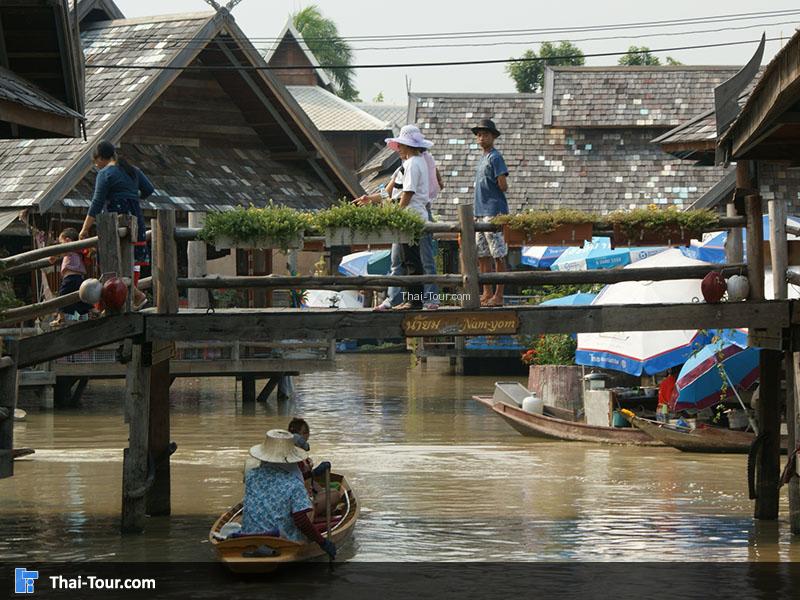 บรรยากาศย้อนยุค