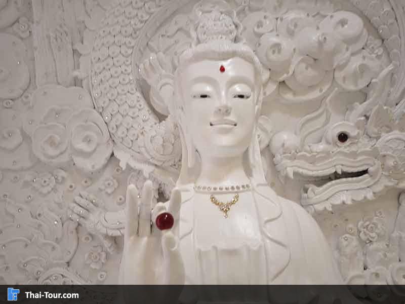 รูปปั้นเจ้าแม่กวนอิม