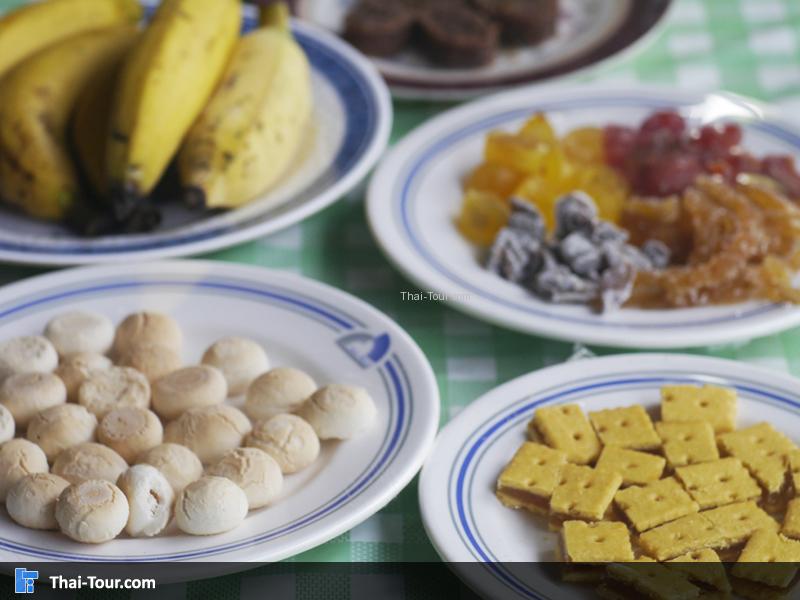 ผลไม้จากสวนป้าแจ๋ว