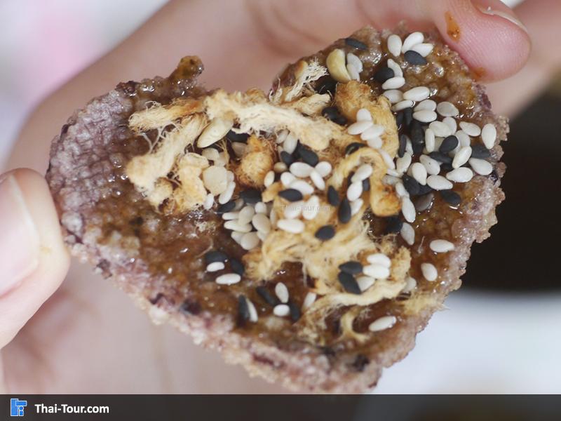 ทอดเสร็จแล้ว น่าทานมาก เนื้อหน้าแน่นมาก