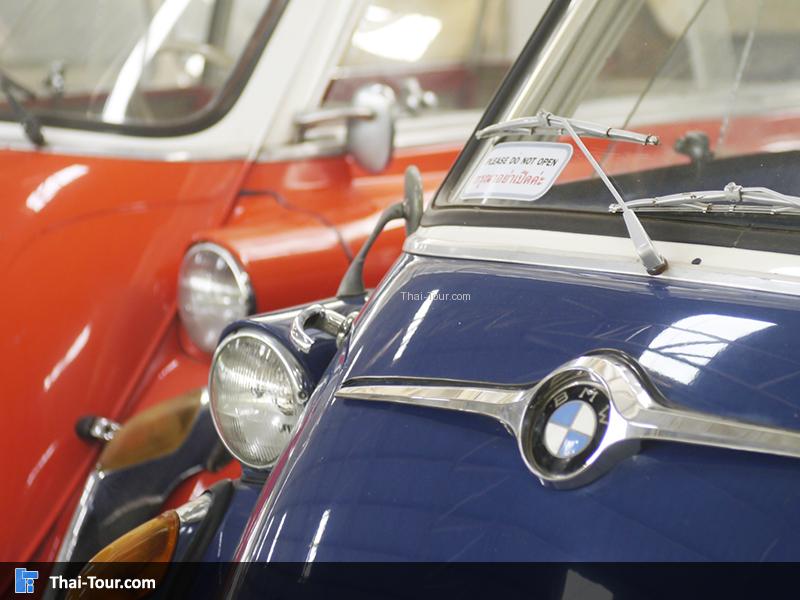 รถสมัยก่อน มีให้ชมเยอะมาก