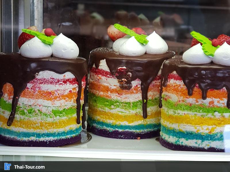 เค้กสีรุ้ง