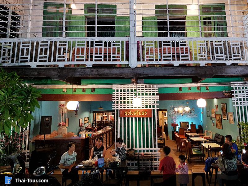 ระเบียงวิวสวยๆ ร้านน่านั่งมาก