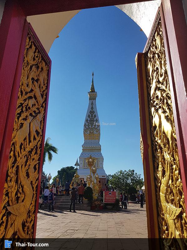 ประตูทางเข้าชมพระธาตุพนม