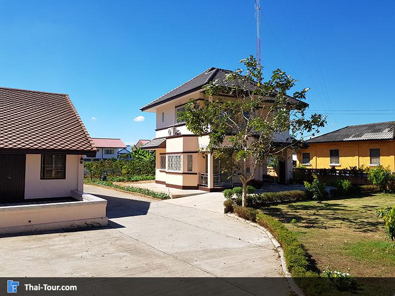 อาคารเก่าแก่ย่านนี้