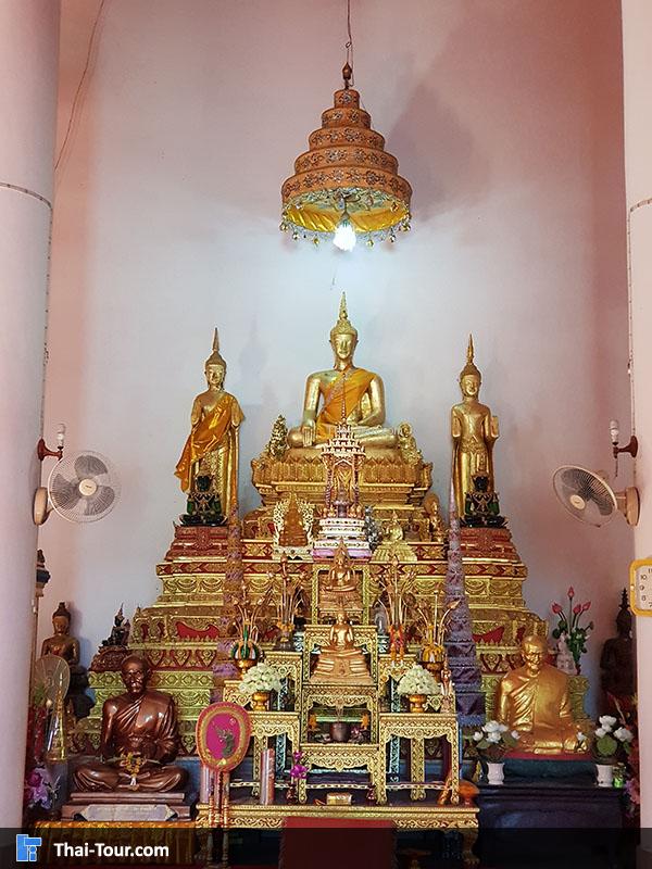 กราบไหว้พระมหาธาตุ