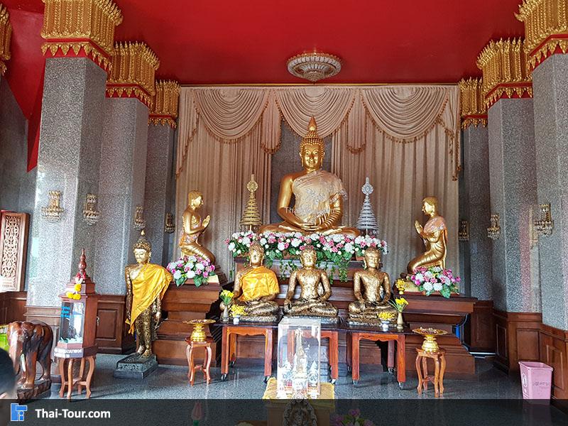 พระประทานด้านใน