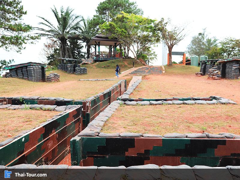 อนุสาวรีย์สถานผู้เสียสละเขาค้อ