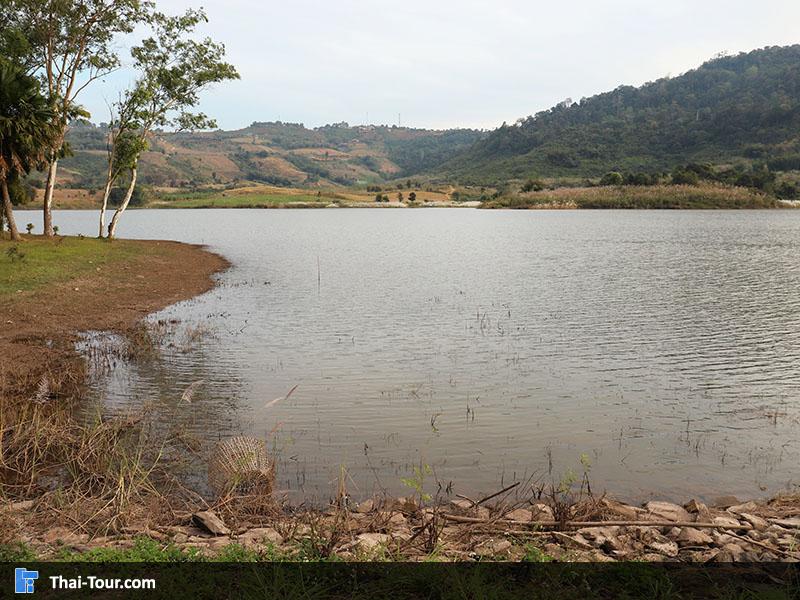 อ่างเก็บน้ำรัตนัย