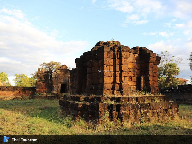 บรรยากาศรอบๆ ปราสาทบ้านพันนา