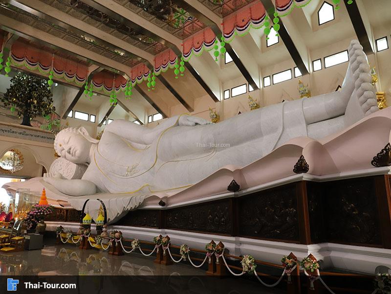 พระนอน วัดป่าภูก้อน