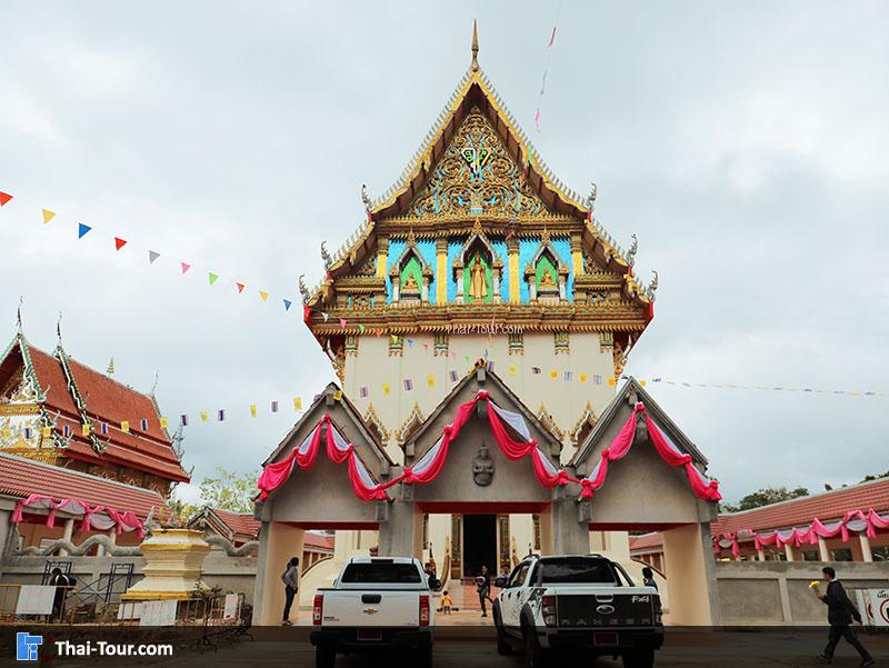 วัดศรีชมภูองค์ตื้อ