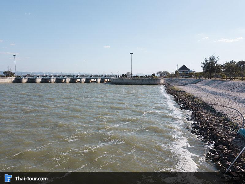 วิวสวยๆ เขื่อนป่าสักชลสิทธิ์ 