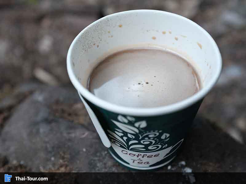 ชงกาแฟ ด้วยน้ำกระบอกไม้ไผ่