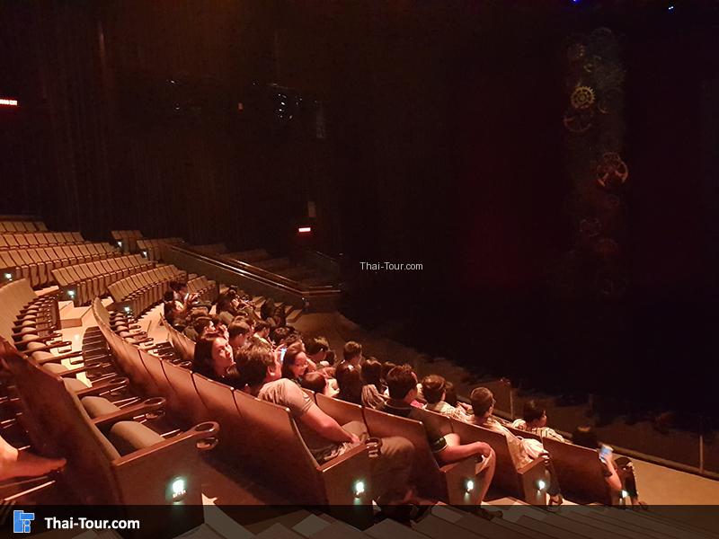 ที่นั่งภายในโรงละคร