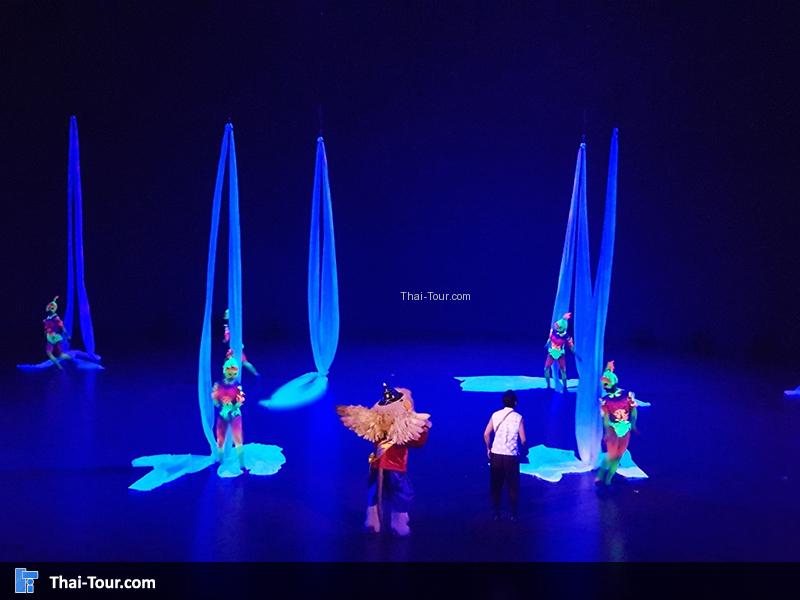 ใช่สีและความสามารถของตัวแสดง