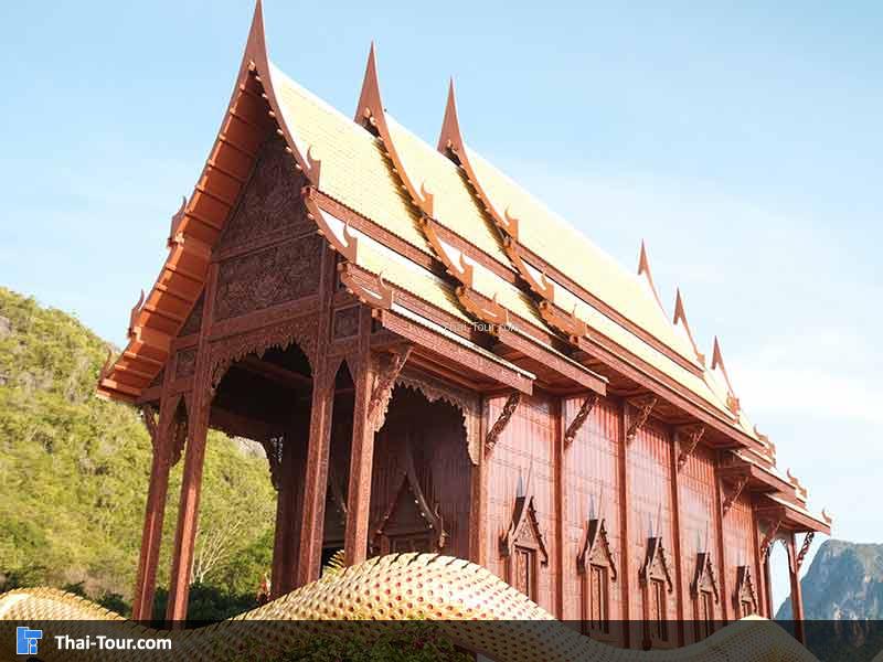 ด้านหน้า วัดอ่าวน้อย