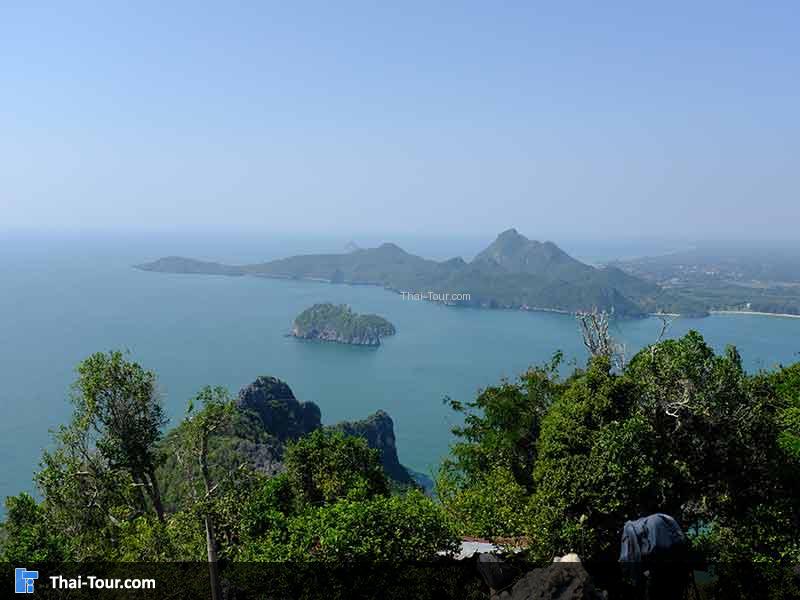 มุมทะเลแหวก