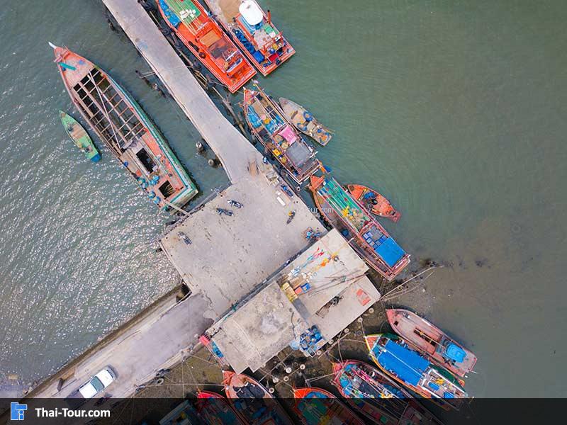 จุดจอดเรือ เขาสามมุข