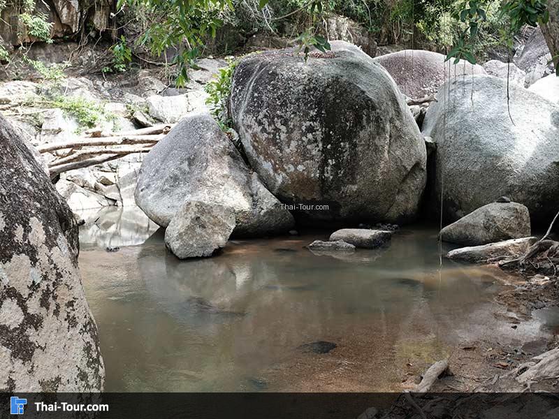 น้ำตกธารเสด็จ มีน้ำตลอดทั้งปี