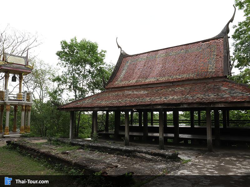 วัดเขายี่สาร