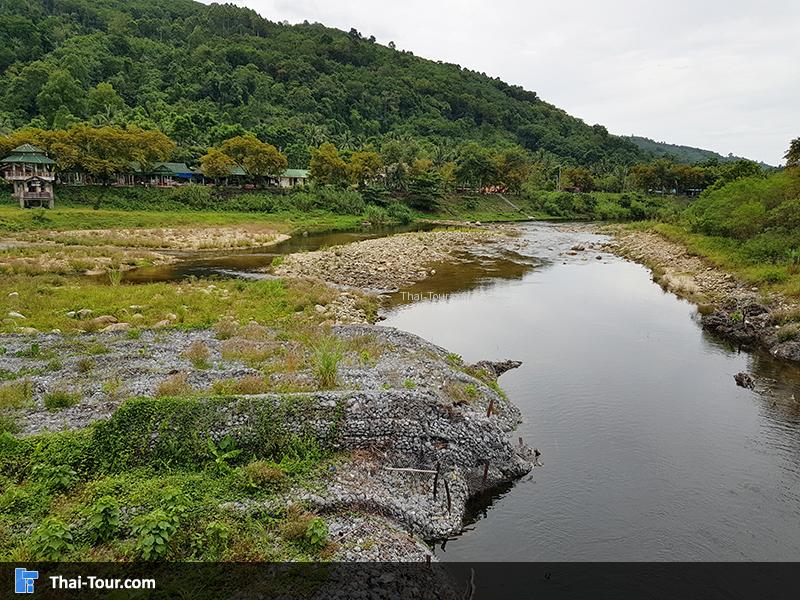 ภาพมุมสูงของคีรีวง 