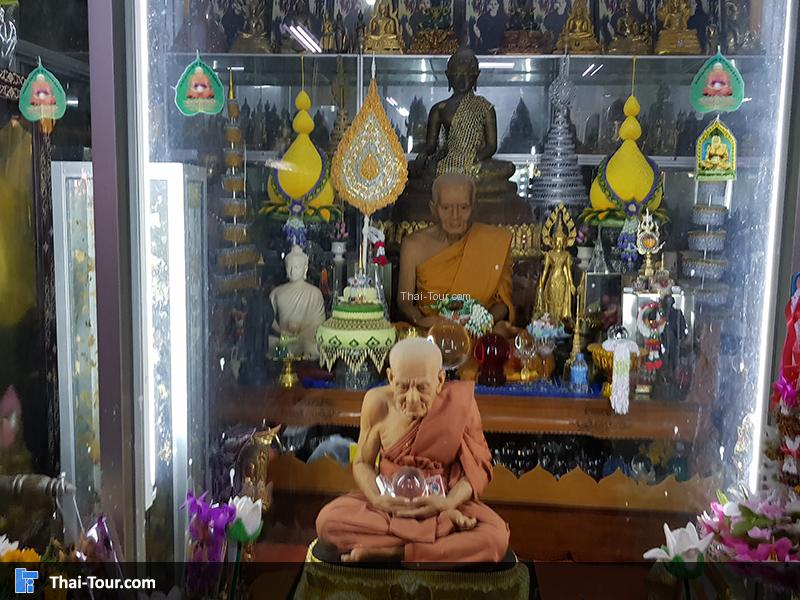 หลวงปู่ทวด เหยียบน้ำทะเลจืด 