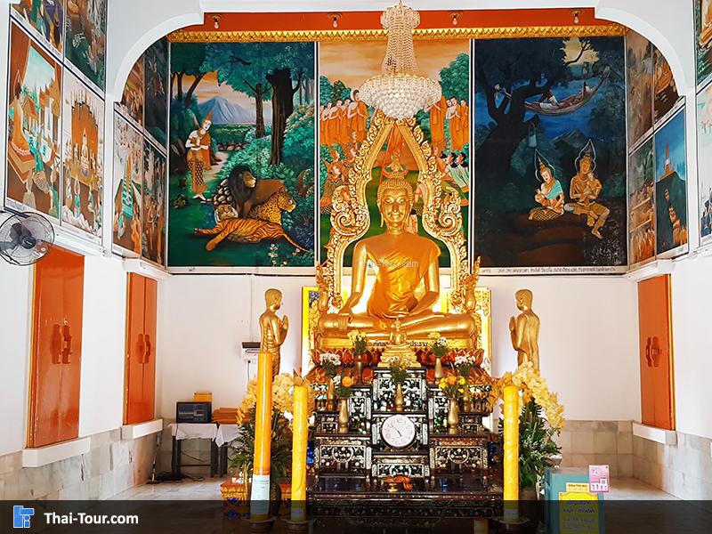 ภายในพระอุโบสถ