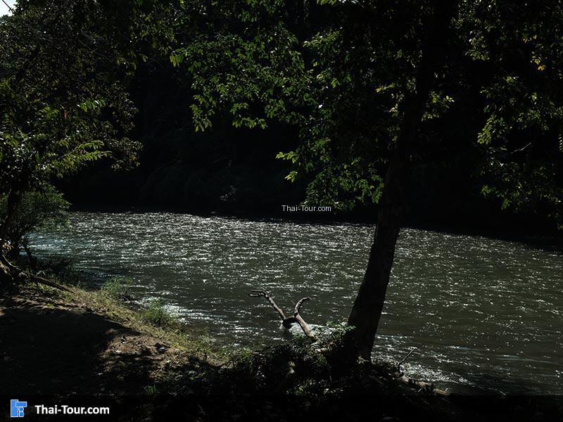 วิวแม่น้ำแม่เงา