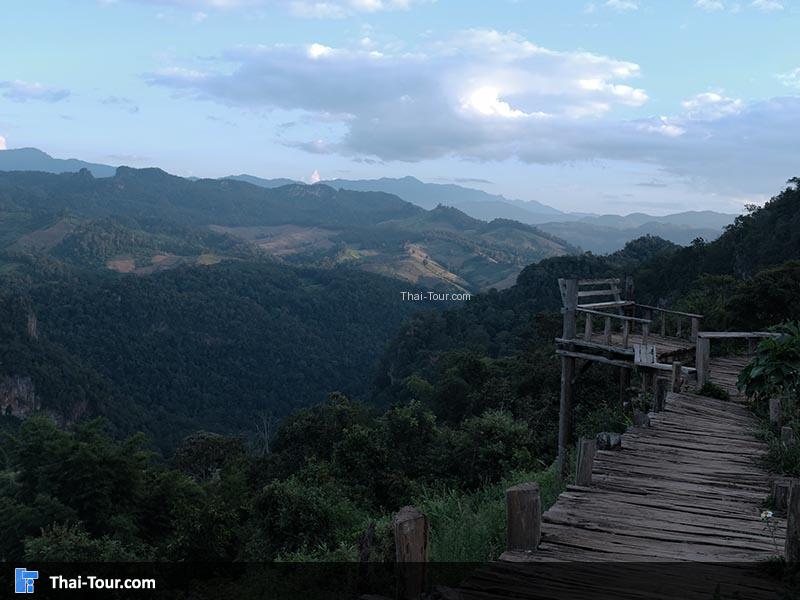 มุมถ่ายภาพเก๋ๆ ที่ใครมาถึงพลาดไม่ได้เลย