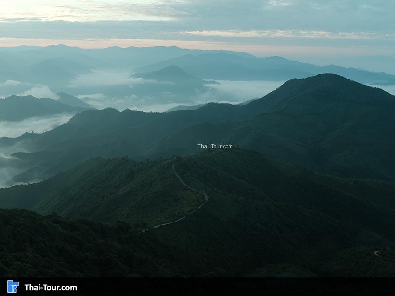 หมอกกับวิวภูเขา