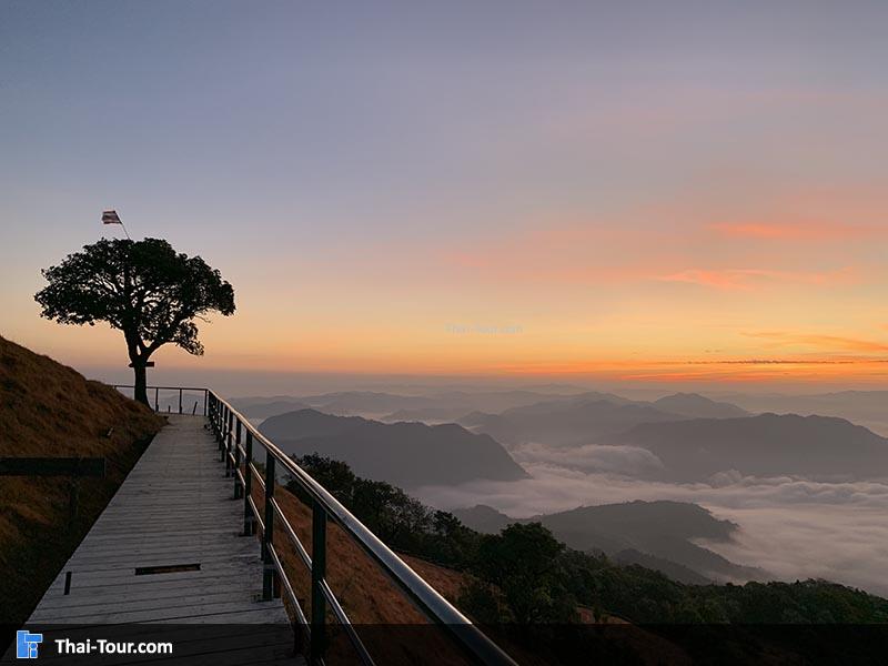 แสงพระอาทิตย์เริ่มมาแล้ว