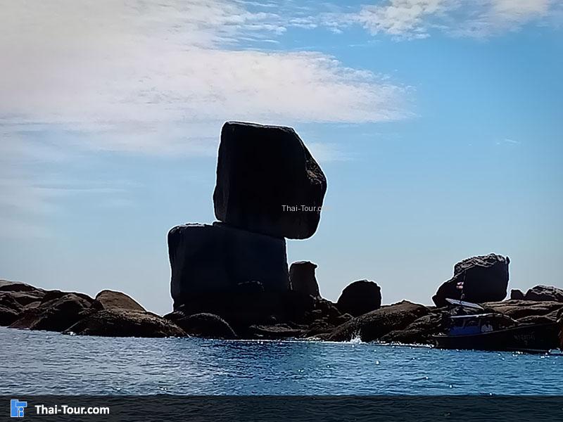 เกาะหินซ้อน