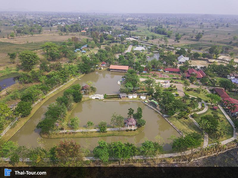 มุมสูงไกลๆมองเห็นวิวเมืองใกล้ๆ