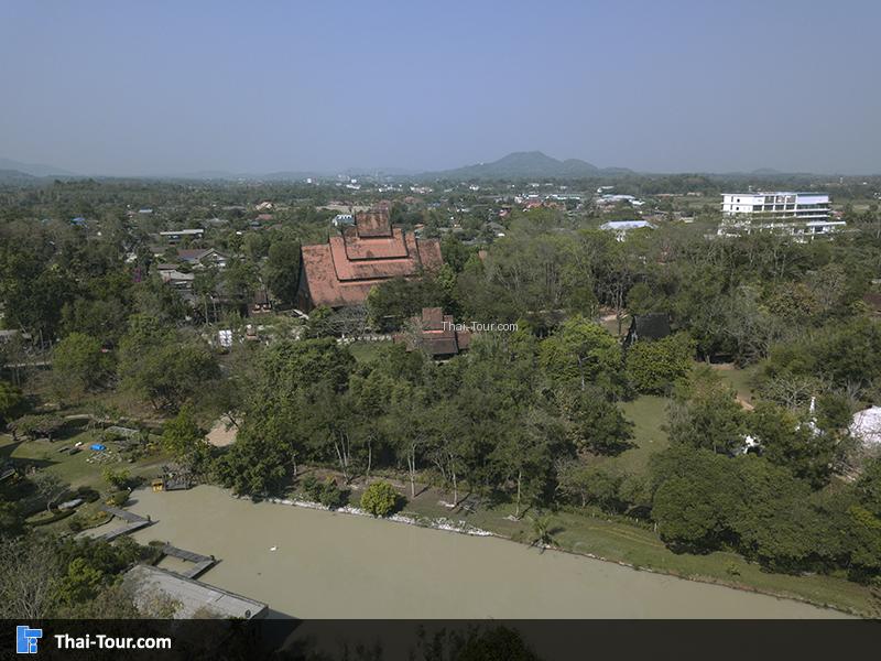 ภาพมุมสูงด้านบน ของ พิพิธภัณฑ์บ้านดำ