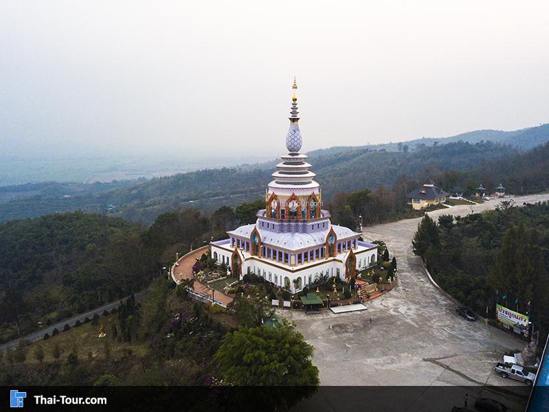 วัดท่าตอน บรรยากาศที่ล้อมรอบไปด้วยภูเขา