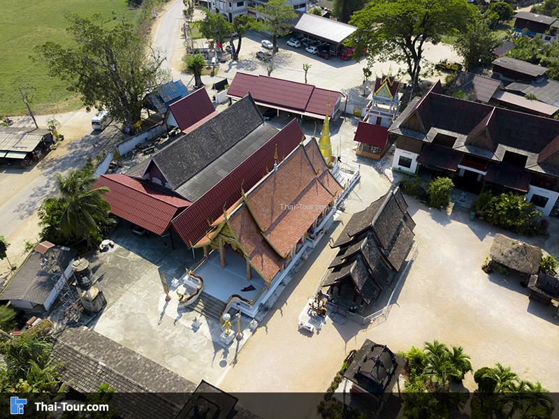 วัดปงยางคก เอกลักษณ์คือ มณฑปเป็นฝีมือสมัยจามเทวี