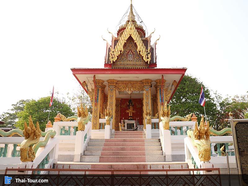 นมัสการพระสยามเทวาธิราช