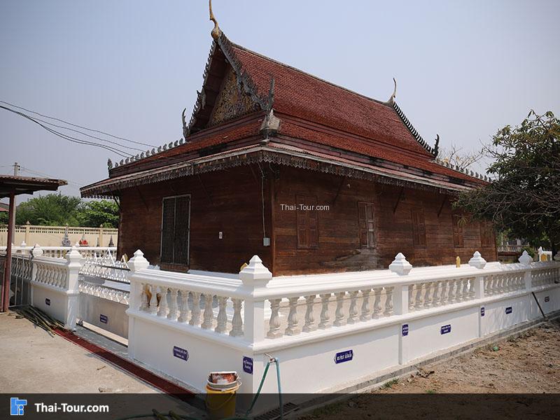 ด้านข้าง วัดโพธาราม