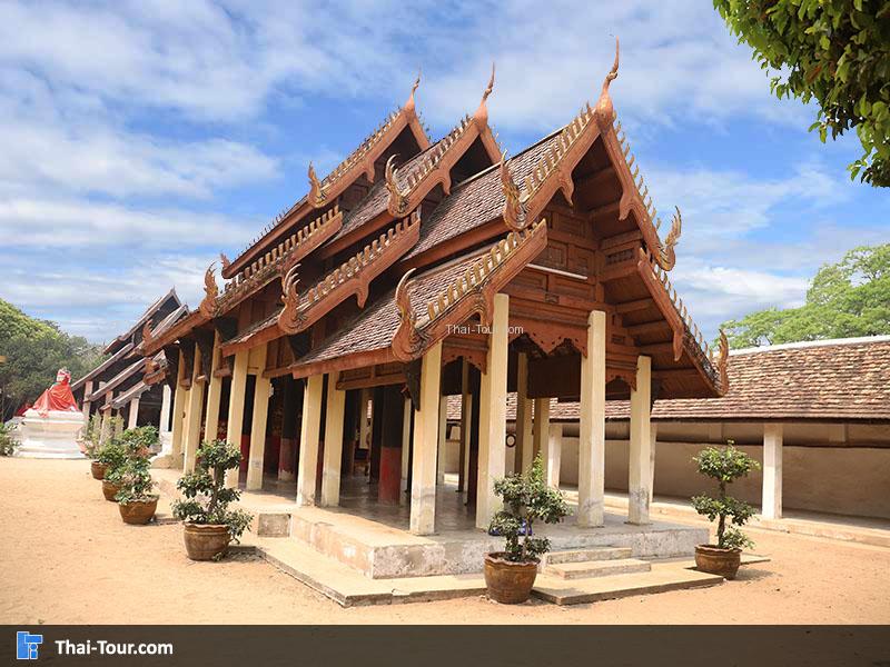 วิหารต้นแก้ว